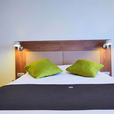 Campanile Bordeaux Ouest - Merignac Aeroport Екстер'єр фото