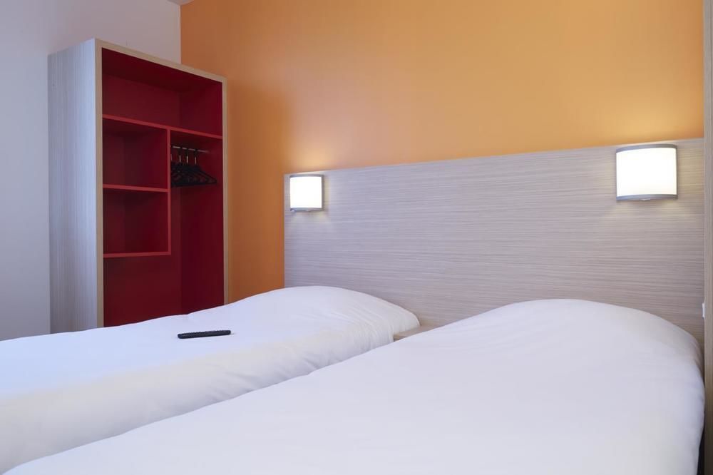 Campanile Bordeaux Ouest - Merignac Aeroport Екстер'єр фото