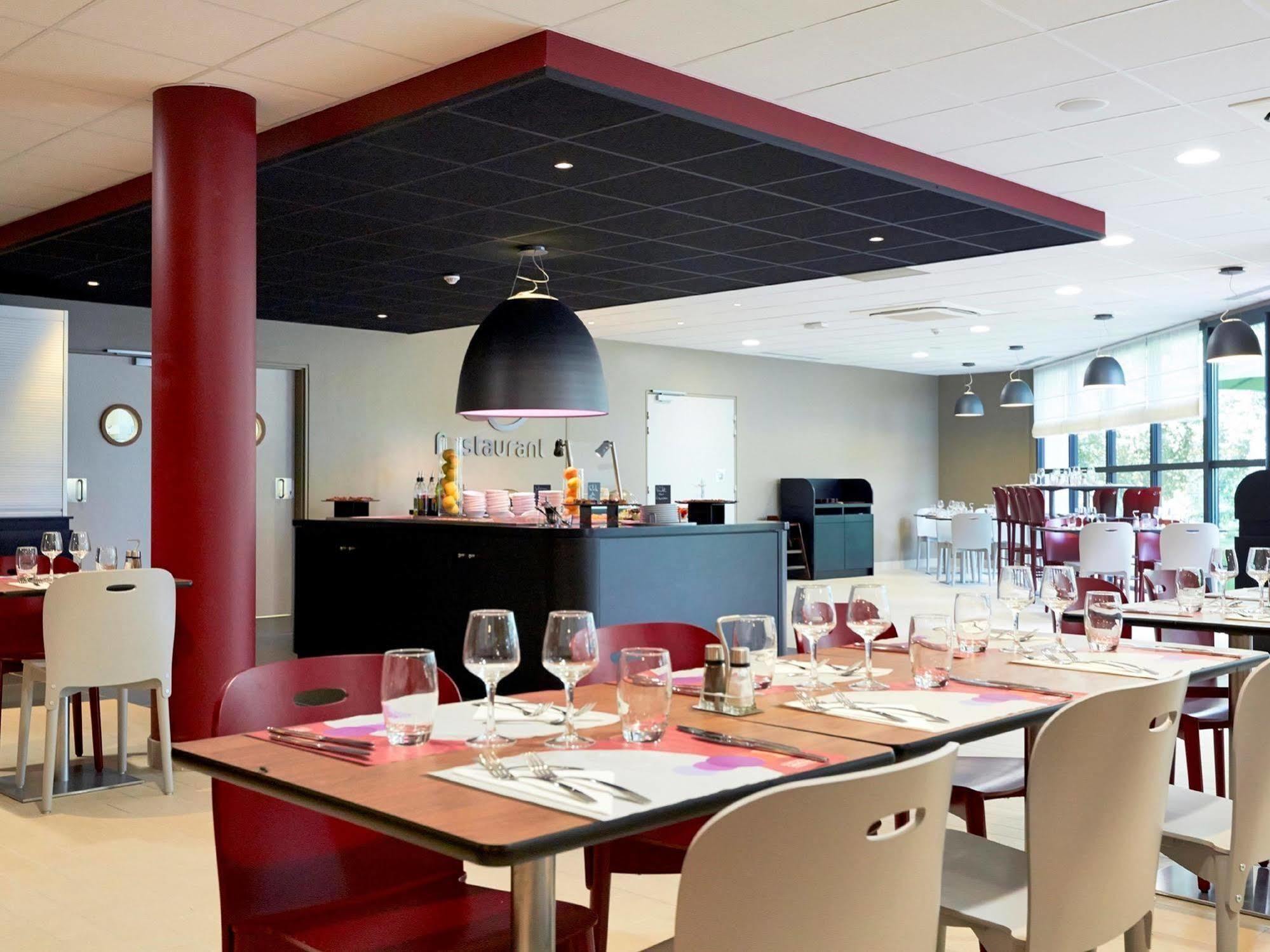 Campanile Bordeaux Ouest - Merignac Aeroport Екстер'єр фото