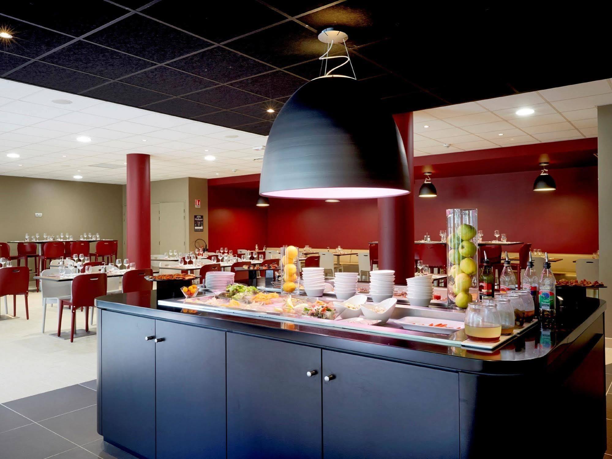 Campanile Bordeaux Ouest - Merignac Aeroport Екстер'єр фото